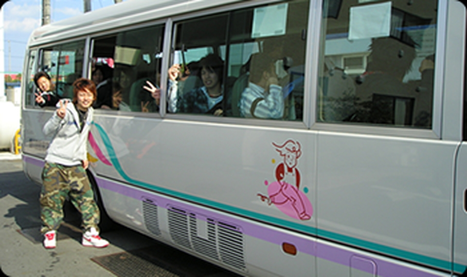 掛川自動車学校の安心、格安、丁寧な予約はHappy運転免許